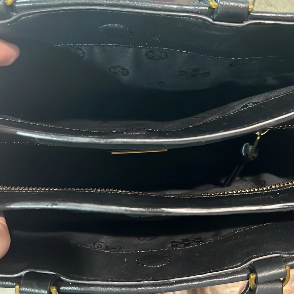 Tory Burch Robinson Satchel with crossbody strap